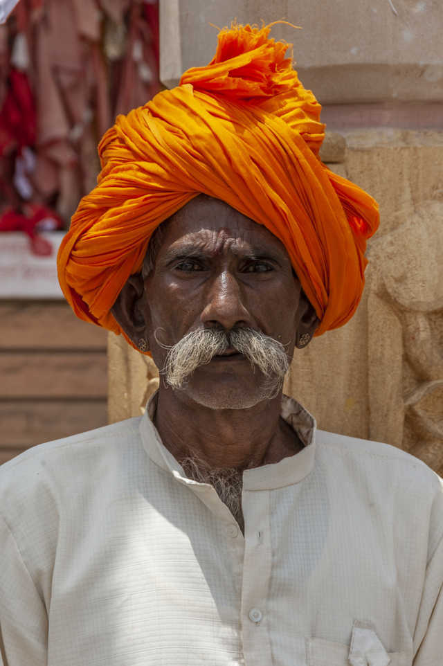 12 - India - El Rajasthan - hombre
